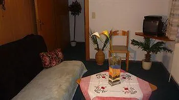 Gruenfelder Hotel