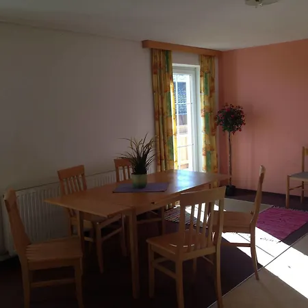 Hotel Gruenfelder Grinzens